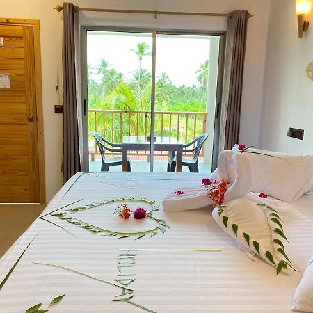 Thila Farm View Hotel Thoddoo Exterior foto